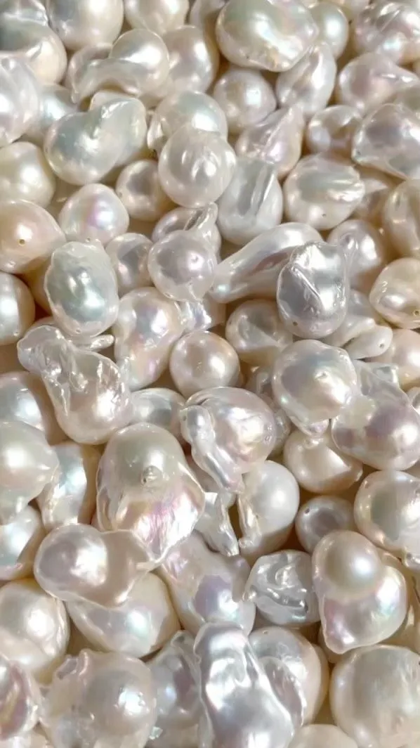 aquamarine · freshwater pearls — close-up