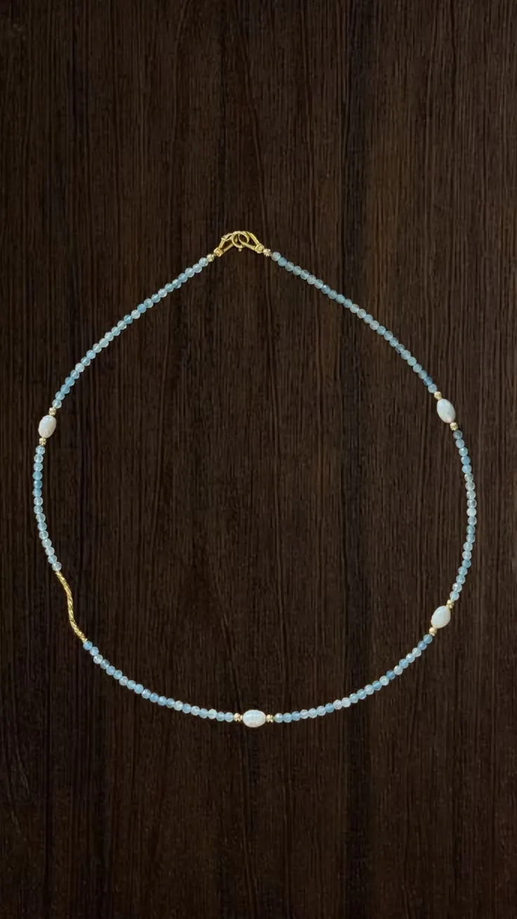 Necklace Acvamarin · Giggle — fine aquamarine beads · freshwater pearls