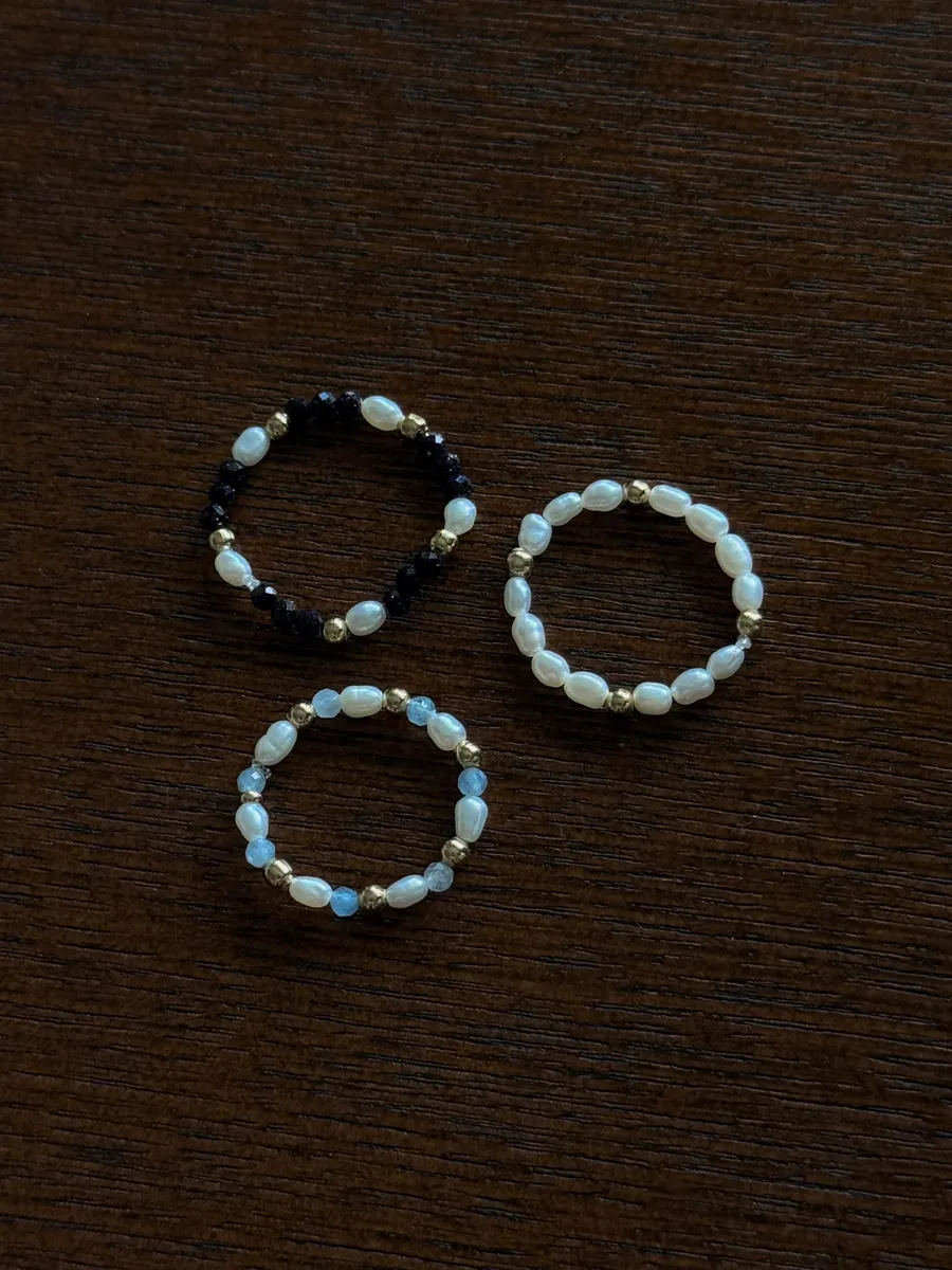 Necklace Acvamarin · Ring — stretch ring · aquamarine · freshwater pearls